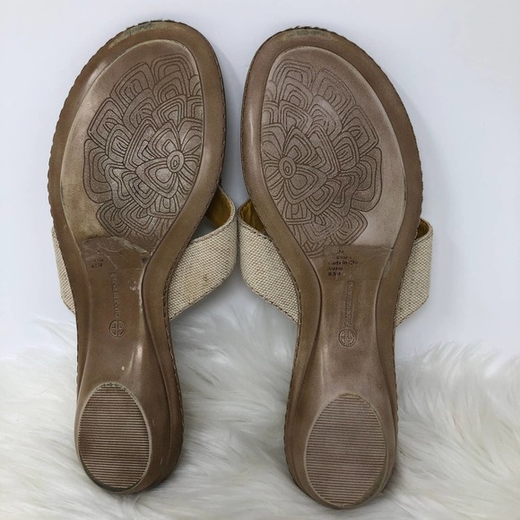 Copied - Giani Bernini Tan/Yellow Floral Sandals 9.5 - Picture 7 of 8